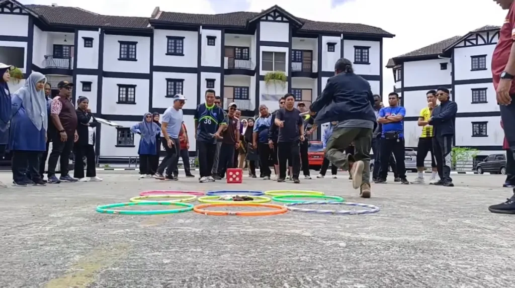 Aktiviti team building outdoor di Cameron Highlands