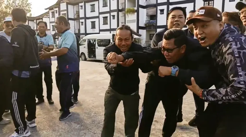 Kerjasama peserta IADA Seberang Perak dalam aktiviti berkumpulan