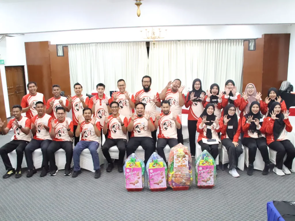 Peserta Program Team Building ARC dan Abjad Juara di Kuala Terengganu