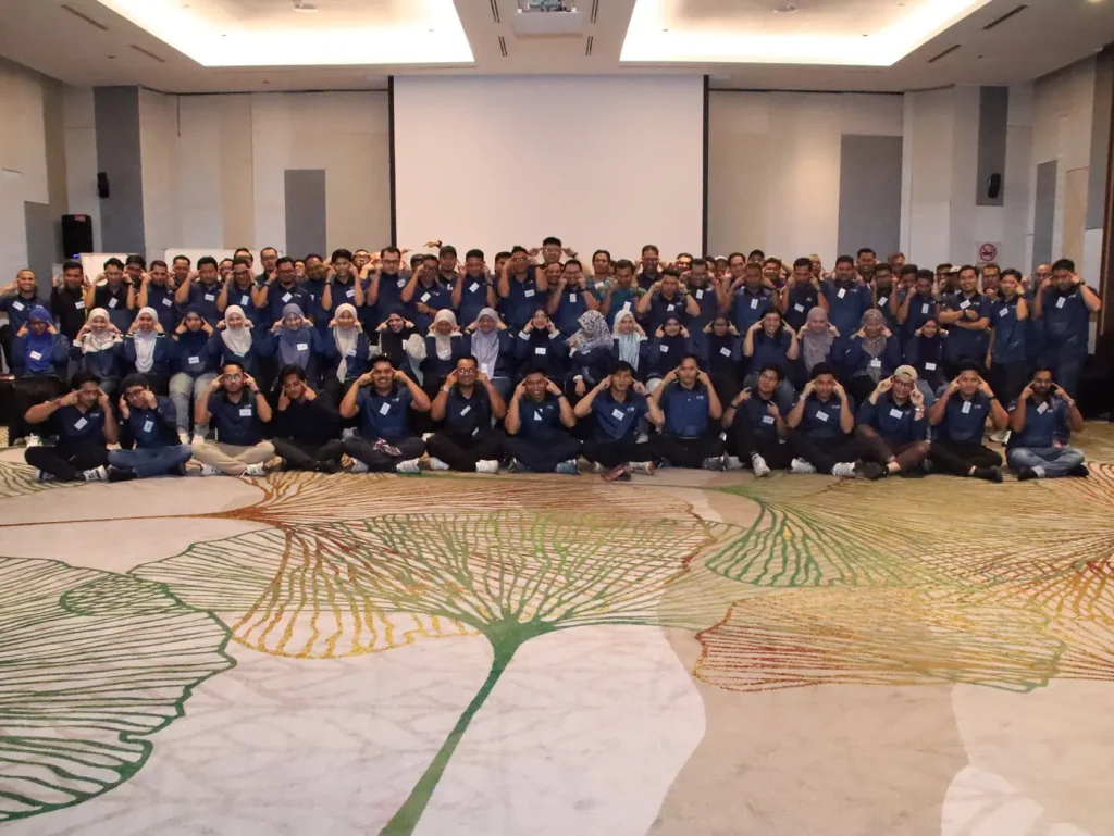 Hampir 100 peserta TNB Genco BDX dalam program team building Siri 3 di Port Dickson