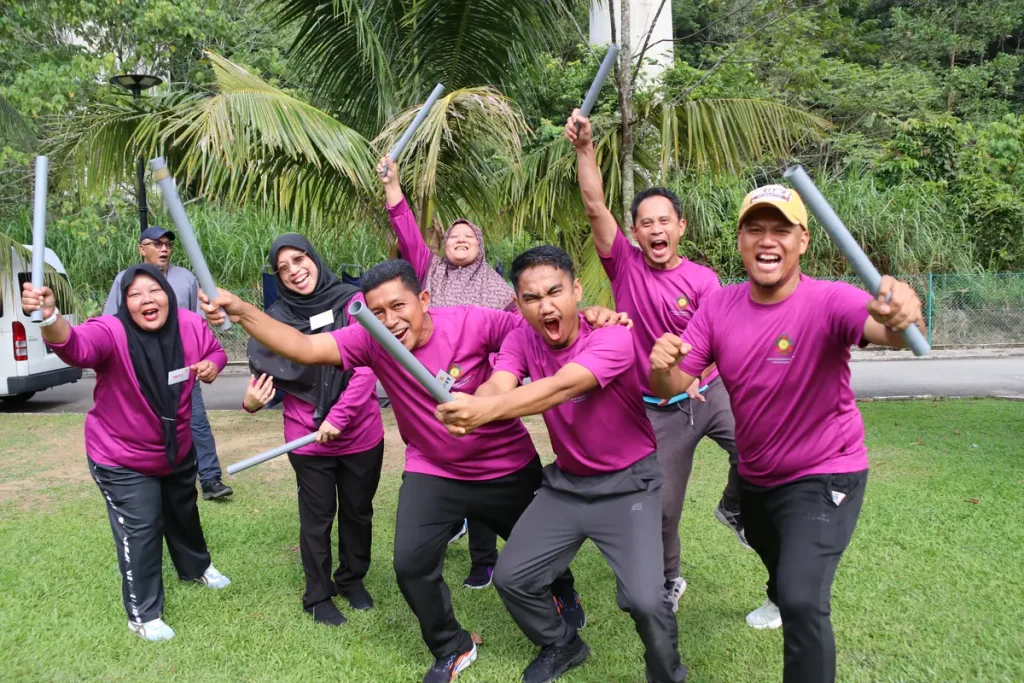 Aktiviti team bonding kakitangan Jabatan Muzium Malaysia di Bentong