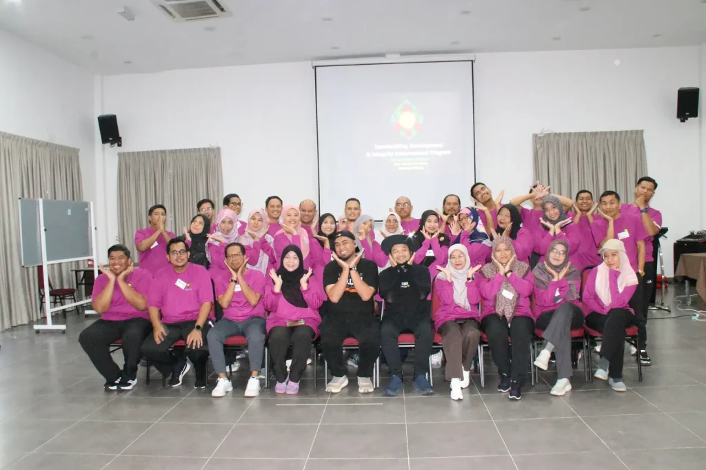 Peserta team building Bentong bersama Jabatan Muzium Malaysia